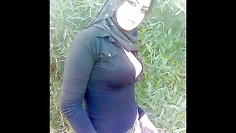 Amateur Turkish-Arabic-Asian Mix Photo Series 7 In Hd
